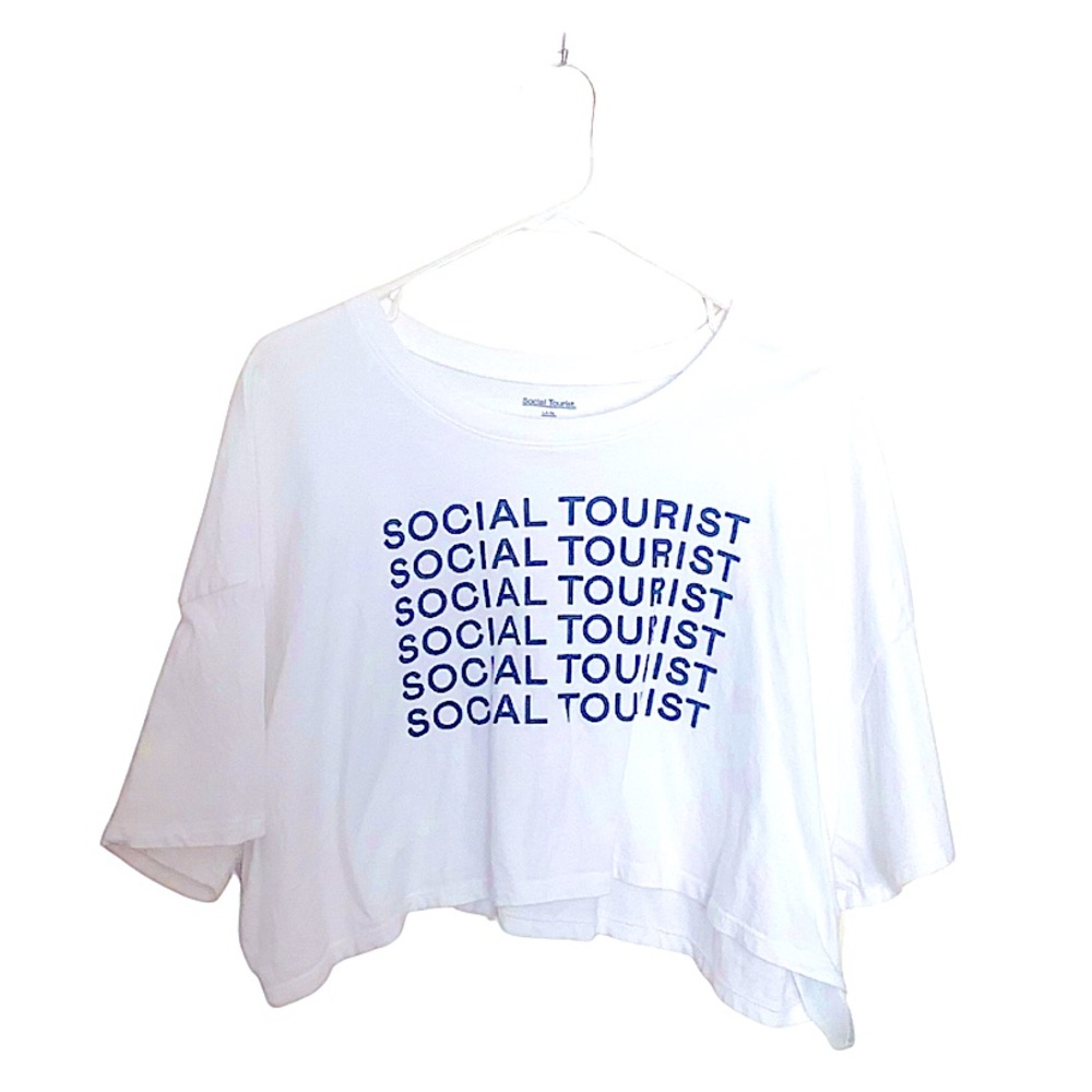 Flash Sale🎉Charlie & Dixie D’Amelio-Social Tourist Tee